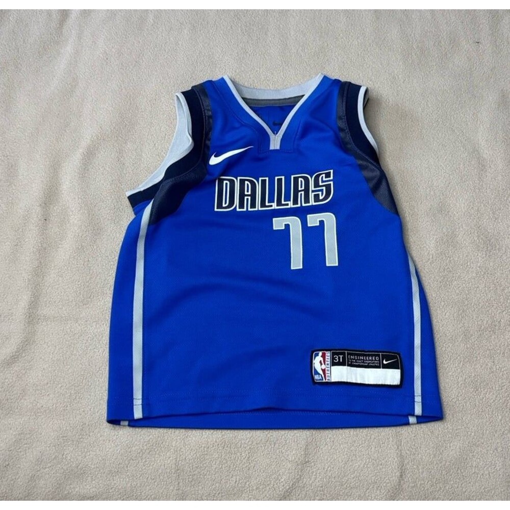 Nike Engineered Luka Doncic Blue Dallas Mavericks NBA Jersey #77 Kids Unisex 3T